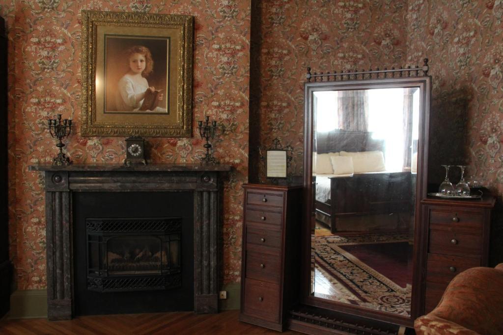 Fairholm Boutique Inns Шарлъттаун Стая снимка