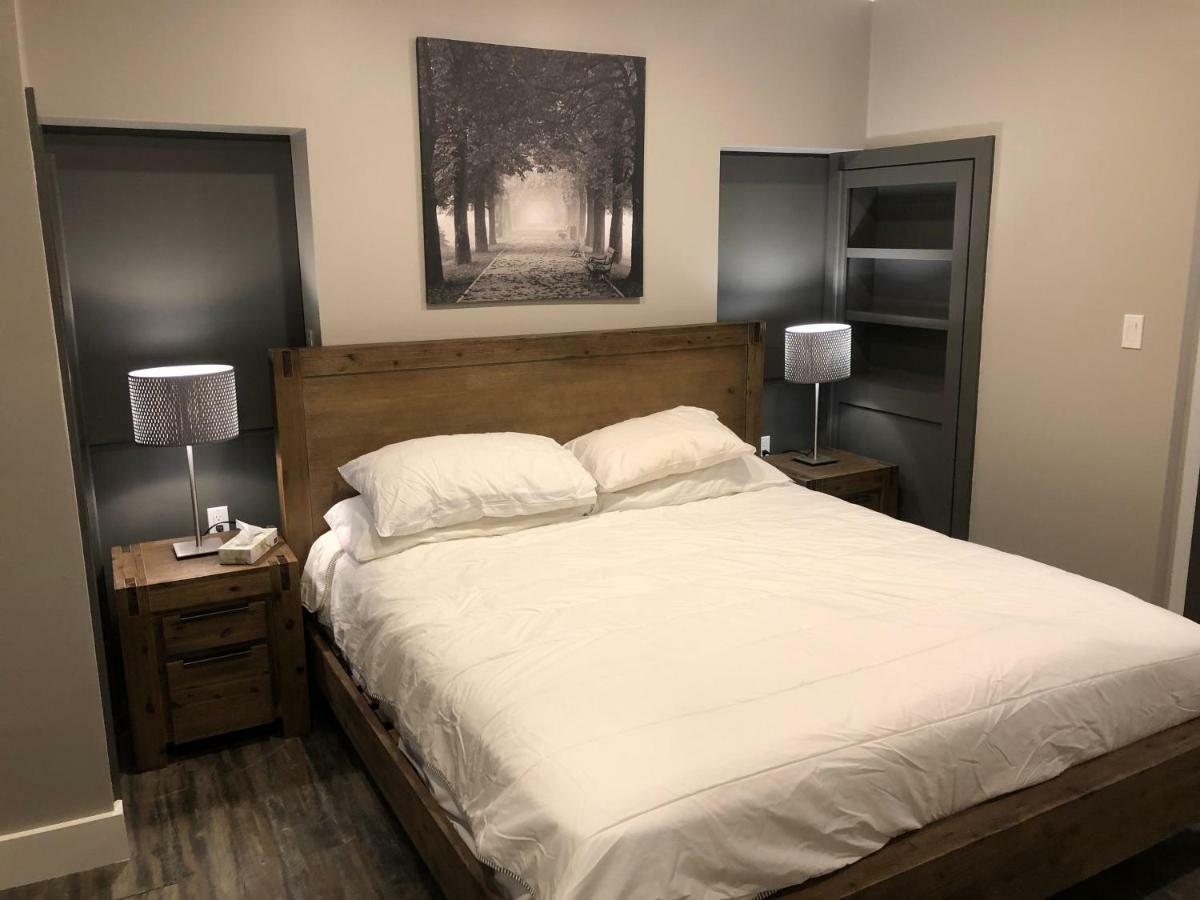 Fairholm Boutique Inns Шарлъттаун Стая снимка